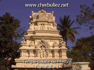 légende: Temple palace de Mysore Karnataka 1
qualityCode=raw
sizeCode=half

Données de l'image originale:
Taille originale: 116951 bytes
Heure de prise de vue: 2002:02:18 12:35:32
Largeur: 640
Hauteur: 480
